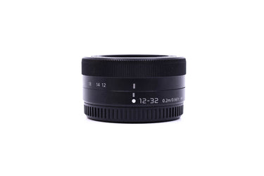 Objectif Panasonic Lumix G Vario 12-32mm f/3.5-5.6 ASPH MEGA O.I.S. - D'occasion