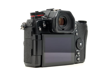 Camara Mirrorless Panasonic Lumix G9 - Usado