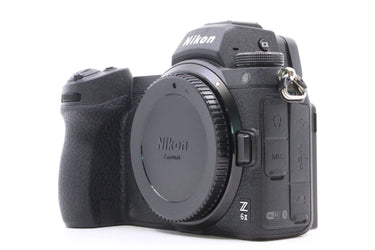 Camara Mirrorless Nikon Z6 Mark II - Usado