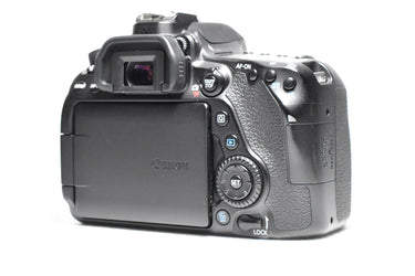 Camara Reflex Canon 80D - Usado