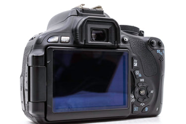 Camara Reflex Canon 600D - Usado