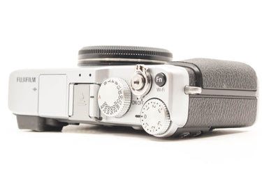 Camara Mirrorless Fujifilm X-E2S - Usado