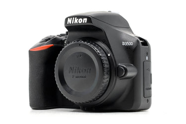 Camaras Reflex Nikon D3500 - Usado