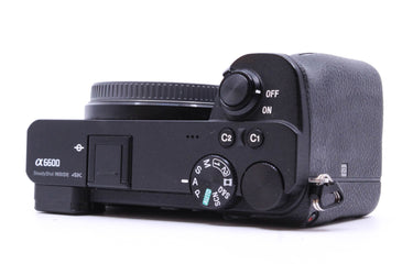 Camara Mirrorless Sony A6600 - Usado