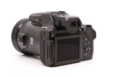 Camara Bridge Nikon P1000